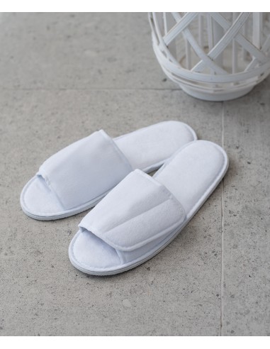 TOW-TC067-Open Toe Slipper With Hook And Loop Fastening